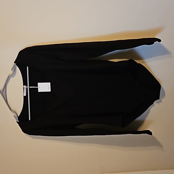 Mangopop Tops - Mangopop Black Square neck long sleeve bodysuit.  NWT